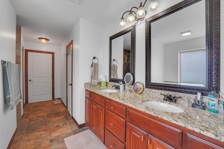 Country Home for Sale with Shop & Acreage  Custer County, OK - image 17