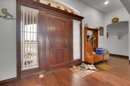 Country Home for Sale with Shop & Acreage  Custer County, OK - image 2