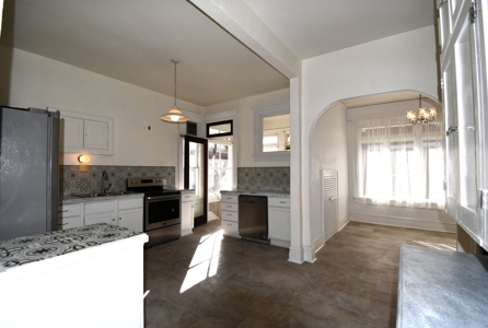 Newly Remodeled Historic & Enchanting Home - image 13