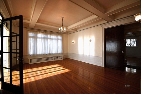 Newly Remodeled Historic & Enchanting Home - image 21