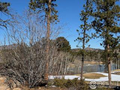 Beautiful Lot with Stunning View of Lake Arapahoe - image 7