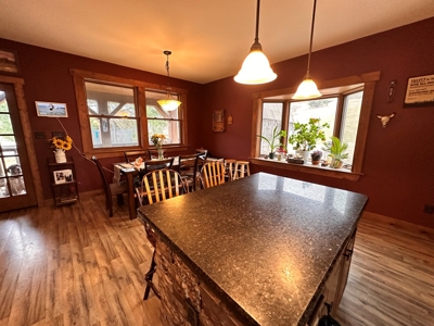 Log Home with Equine Barn and Arenas - image 16