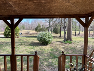 2 Bedroom Cabin Style Home On 34.5+/- Acres With Timber - image 12