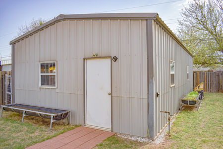 Home For Sale In Sayre, Oklahoma - image 31