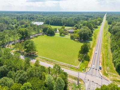 Stately Estate with Guest House on 9 Acres Starkville MS - image 42