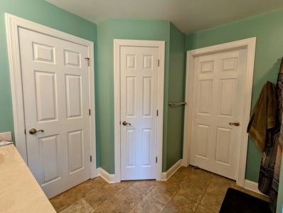 Country Home for Sale in Pilot VA - image 29