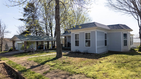 Home for sale in Town in Oregon County - image 13