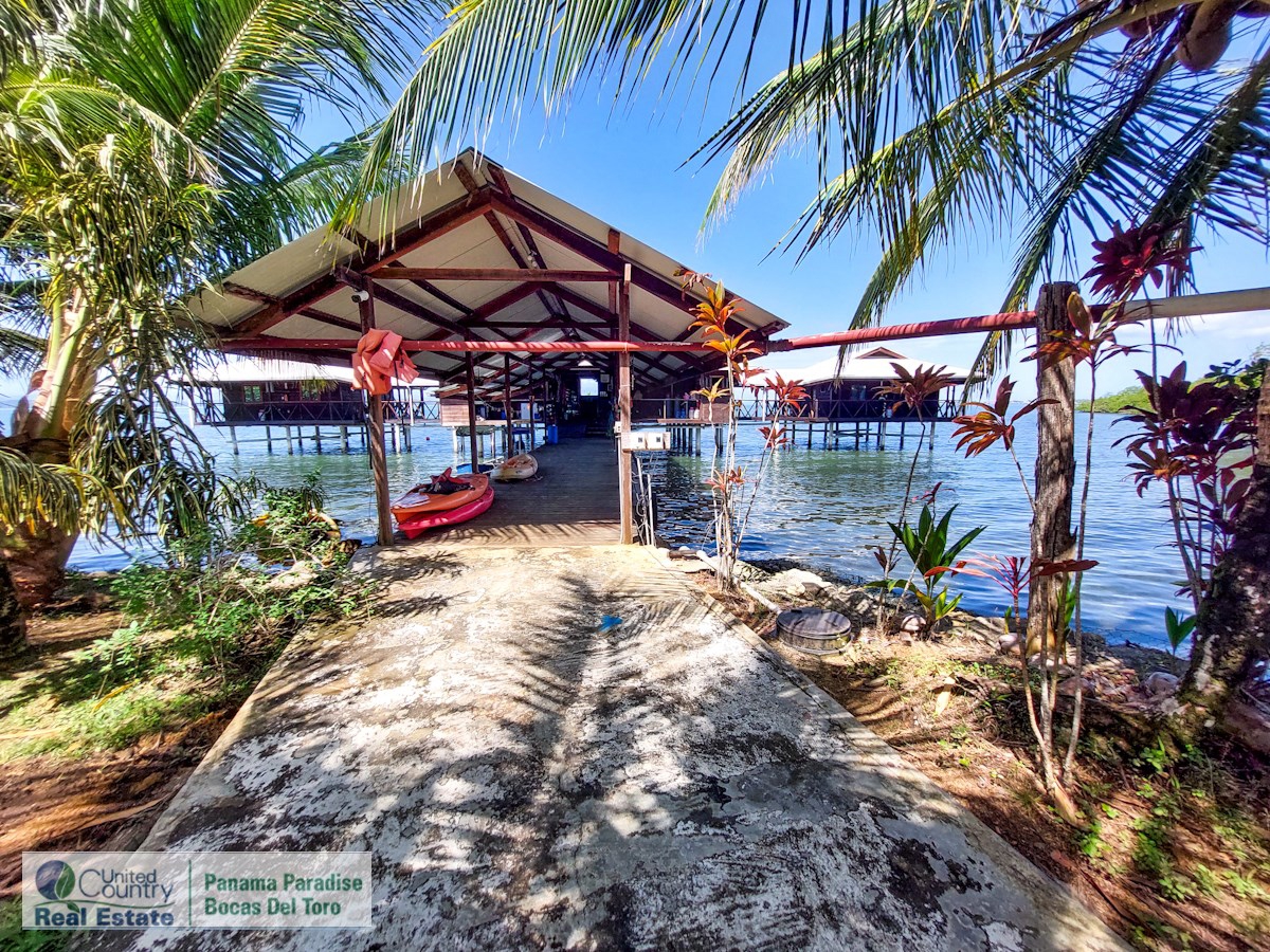 Overwater B&B & Restaurant — Isla Solarte, Bocas del Toro - 29