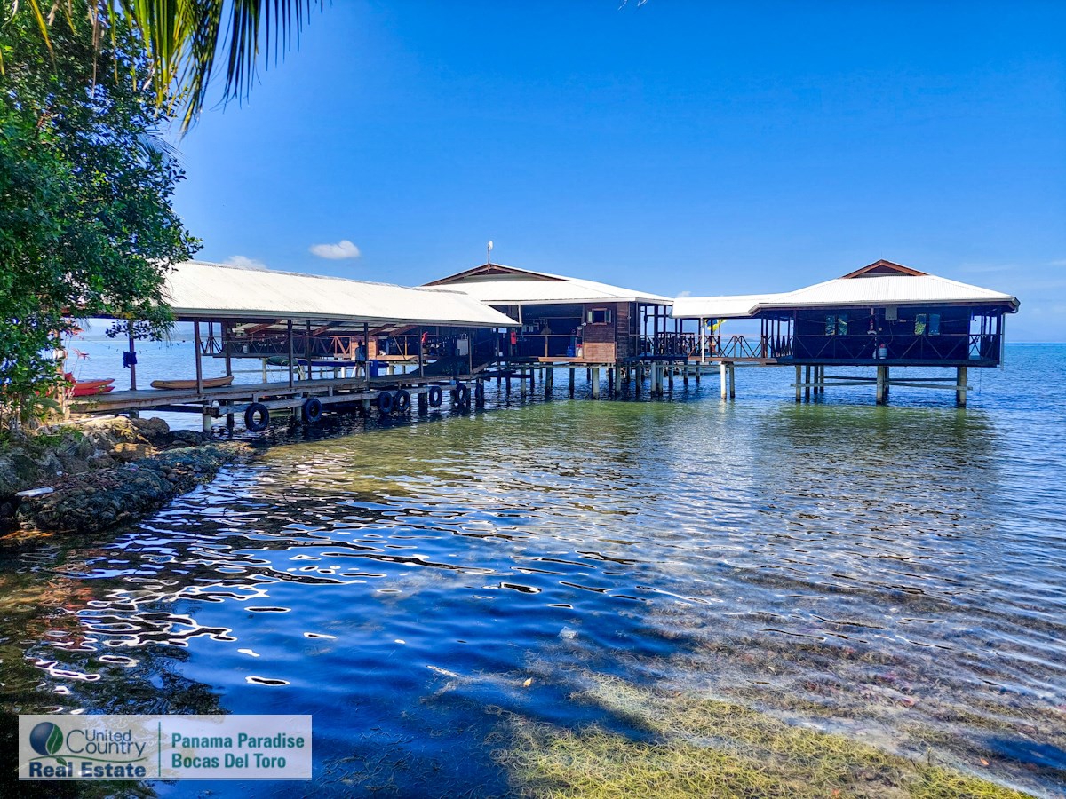 Overwater B&B & Restaurant — Isla Solarte, Bocas del Toro - 33
