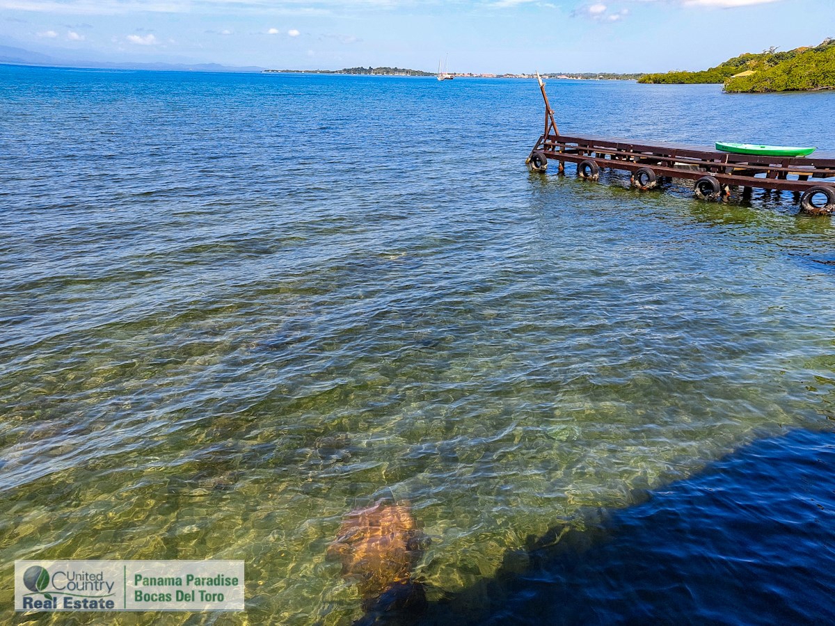 Overwater B&B & Restaurant — Isla Solarte, Bocas del Toro - 25