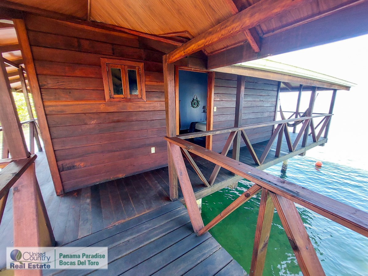 Overwater B&B & Restaurant — Isla Solarte, Bocas del Toro - 27