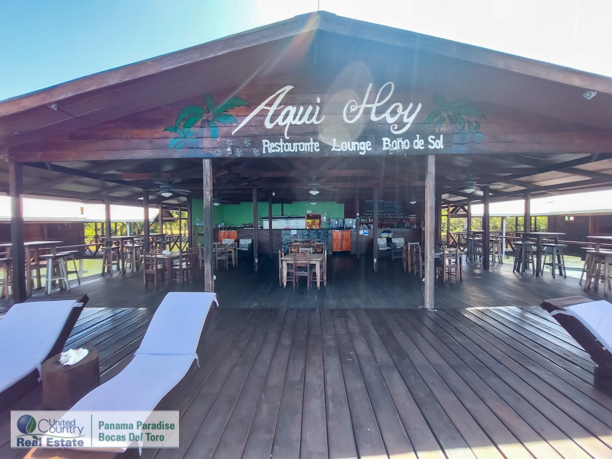 Overwater B&B & Restaurant — Isla Solarte, Bocas del Toro - 34