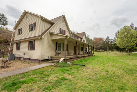 East Tennessee Retreat Hancock County Sneedvillle Country Home and Acreage for Sale - image 17