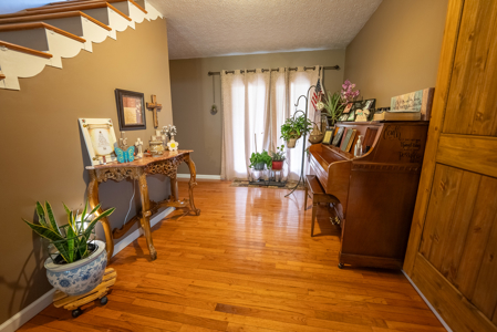 East Tennessee Retreat Hancock County Sneedvillle Country Home and Acreage for Sale - image 3