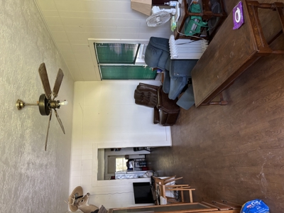 +/- 10 Acres with a Farm House Near the King Ranch - image 3