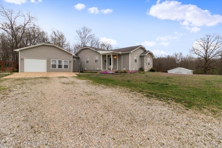 Beautiful Home in West Plains, MO for Sale - Excellent Location, quiet Neighborhood - image 3