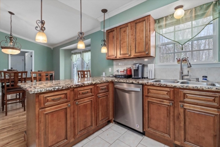 Beautiful Home in West Plains, MO for Sale - Excellent Location, quiet Neighborhood - image 8