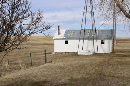 59 Acres NO HOA or restrictions bring your family and livestock and live the MT dream - image 7