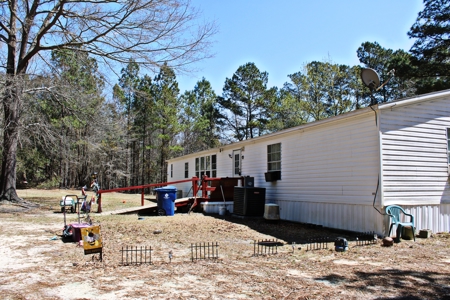 Expansive 23+ Acre Country Home for Sale in Bennettsville, SC - image 27