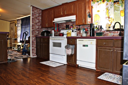 Expansive 23+ Acre Country Home for Sale in Bennettsville, SC - image 16