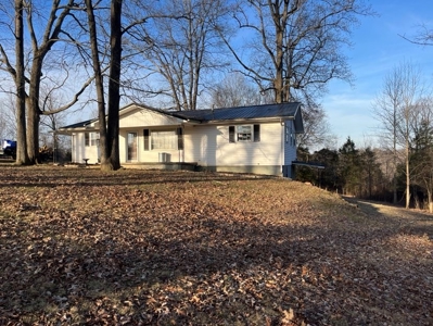Country Home for sale in Allen County, Kentucky - image 3