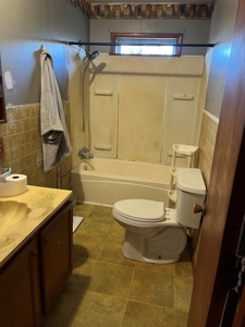 Country Home for sale in Allen County, Kentucky - image 7