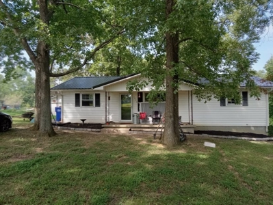 Country Home for sale in Allen County, Kentucky - image 9