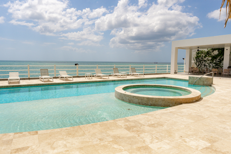 Spectacular 4-Bedroom Oceanfront Apartment In Farallon, Panama - image 15