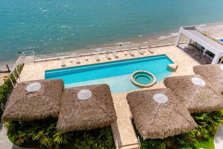 Spectacular 4-Bedroom Oceanfront Apartment In Farallon, Panama - image 19