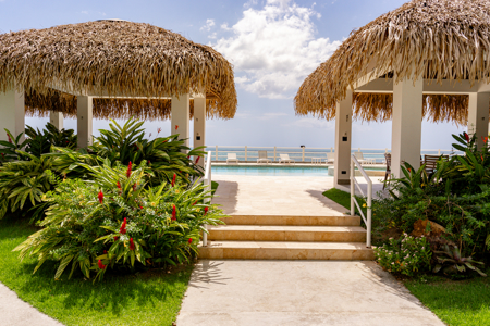 Spectacular 4-Bedroom Oceanfront Apartment In Farallon, Panama - image 30