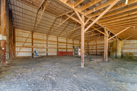 114 Acre Southwest Missouri Farm For Sale, 10 Pastures 3 Ponds, 2400 sq ft Home - image 39