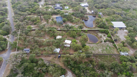 Coastal Escape with Rental Income on the Lamar Peninsula – Rockport, Texas - image 6