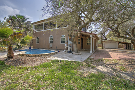 Coastal Escape with Rental Income on the Lamar Peninsula – Rockport, Texas - image 5