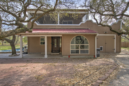 Coastal Escape with Rental Income on the Lamar Peninsula – Rockport, Texas - image 2