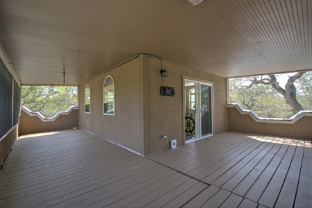 Coastal Escape with Rental Income on the Lamar Peninsula – Rockport, Texas - image 33