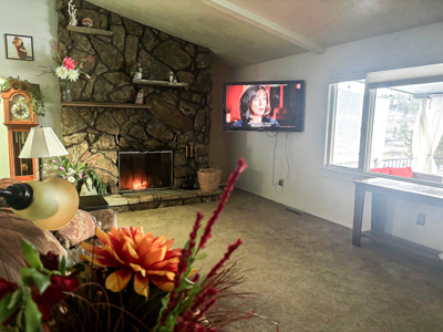 4 Bedroom 3 Bathroom on 3.62 Acres in Lewistown, Montana - image 5