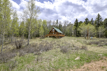 Charming A-Frame Mountain Cabin for Sale in Colorado - image 32