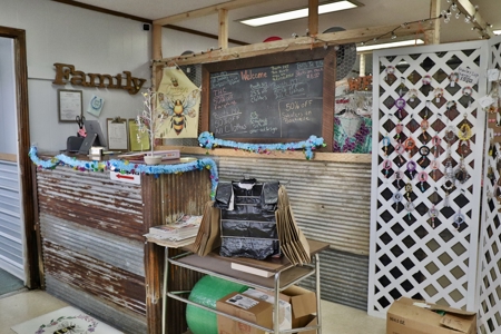 Picker's Mall / Peddlers Market for Sale in Bradford, TN - image 35