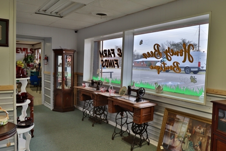 Picker's Mall / Peddlers Market for Sale in Bradford, TN - image 27