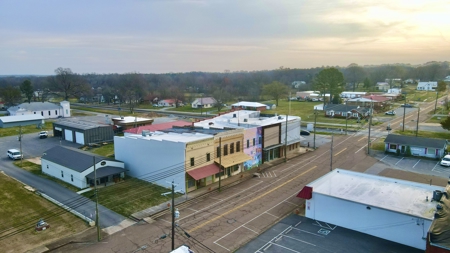 Picker's Mall / Peddlers Market for Sale in Bradford, TN - image 39