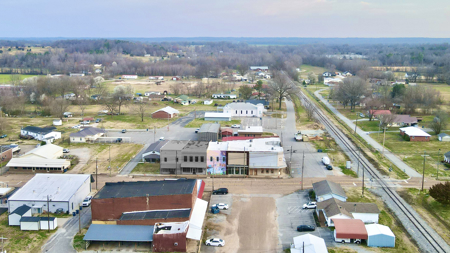 Picker's Mall / Peddlers Market for Sale in Bradford, TN - image 37