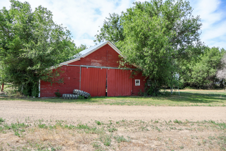 East Malta Irrigated Farm & Ranch – The Hould Property - image 38