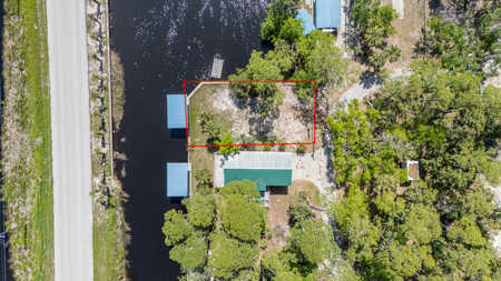 Vacant Waterfront Lot in Suwannee, FL - image 9