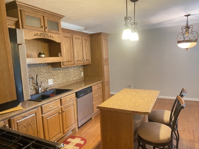 Lake View Home With Deck And Fireplace For Sale In Tennessee - image 23