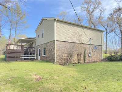 Lake View Home With Deck And Fireplace For Sale In Tennessee - image 33