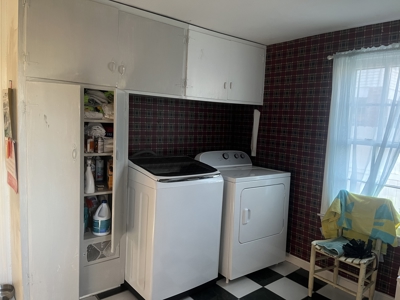 Historic In Town Home For Sale In Wytheville VA - image 36