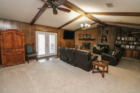 PERFECT Country Property! 4 bedroom Home w/ACREAGE and a BARN - image 10