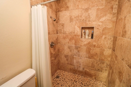 PERFECT Country Property! 4 bedroom Home w/ACREAGE and a BARN - image 23