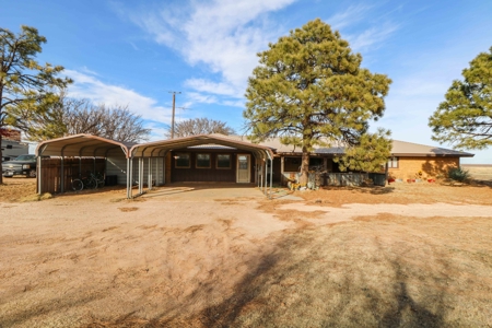 PERFECT Country Property! 4 bedroom Home w/ACREAGE and a BARN - image 1