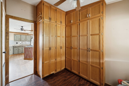 Small acreage with 2 homes at auction! - image 39